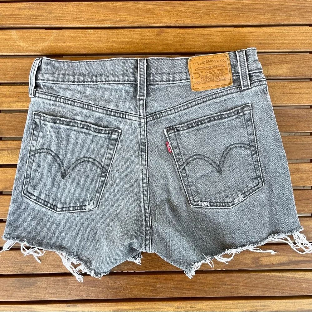 LEVI STRAUSS ~ Distressed Black Denim “Wedgie Straight” Shorts ~ Size 27